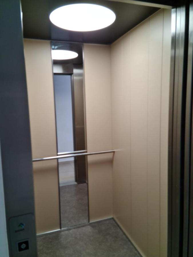 Luxury 2br, Pool Roof, Near To The